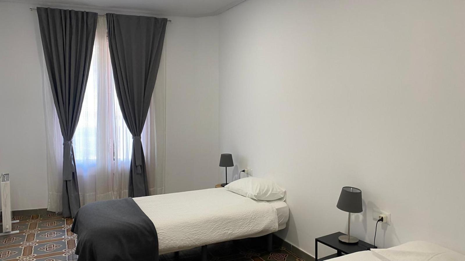 Cal Feliu Piso Amplio En El Centro De Reus Apartamento Exterior foto